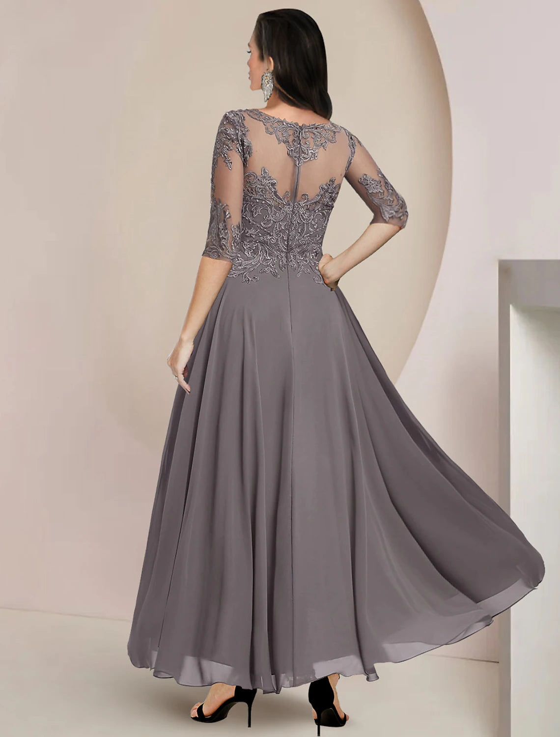 Abito da cerimonia per la madre della sposa, a trapezio, elegante, con scollo a barchetta, asimmetrico, lunghezza tè, in chiffon, pizzo, mezza manica con applicazioni a pieghe